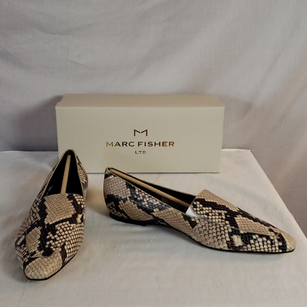 NEW Marc Fisher Enaba Square Toe Loafer